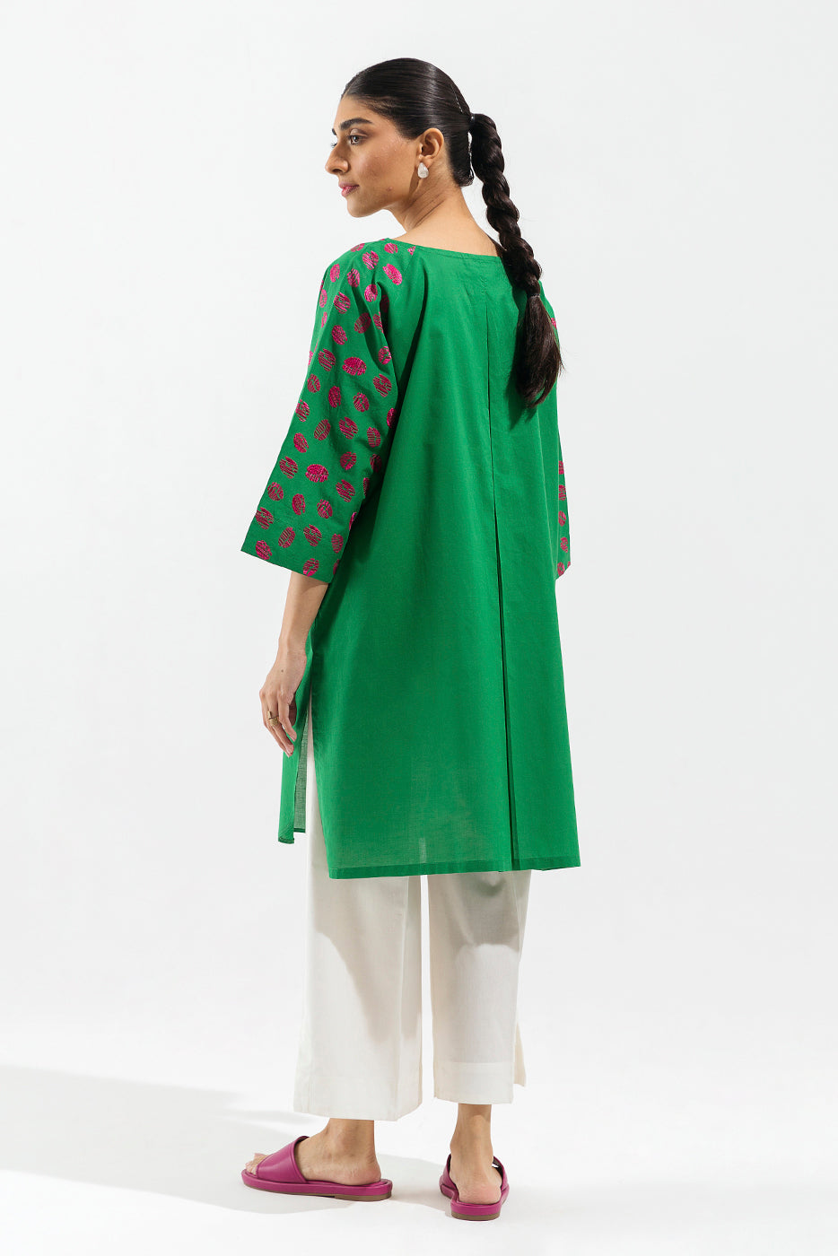 EMBROIDERED LAWN SHIRT (PRET)