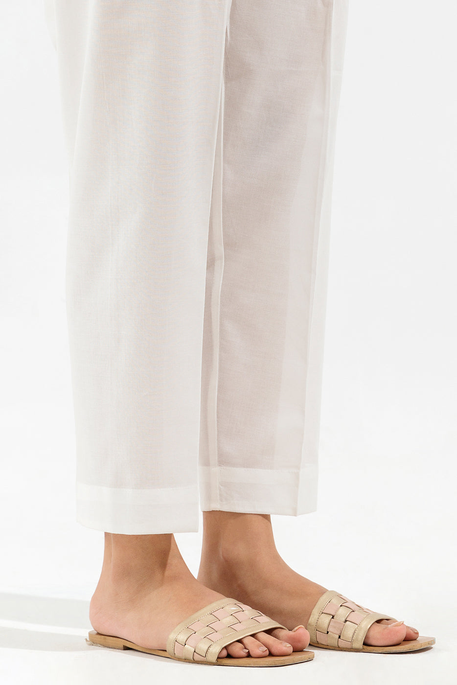 BASIC STRAIGHT PANTS