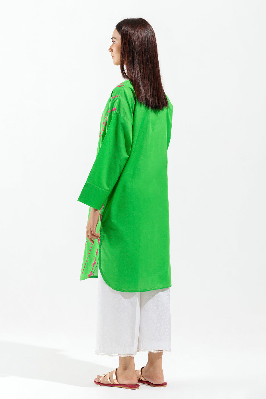 EMBROIDERED LAWN SHIRT (PRET)