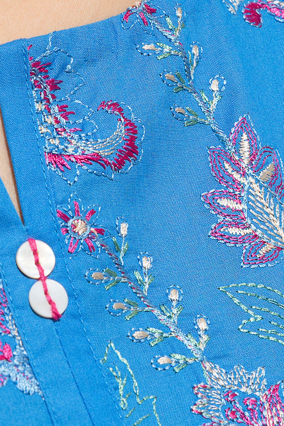 EMBROIDERED LAWN SHIRT (PRET)