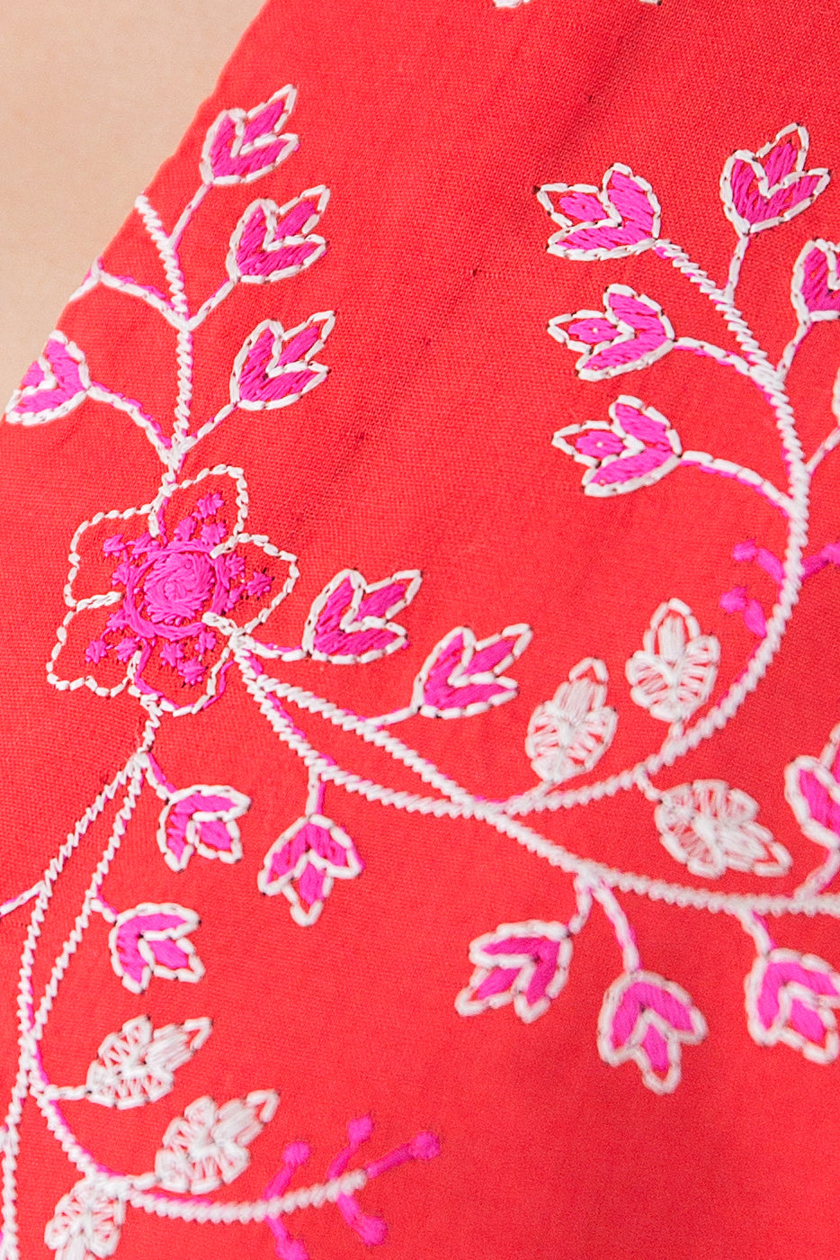 EMBROIDERED LAWN SHIRT (PRET)