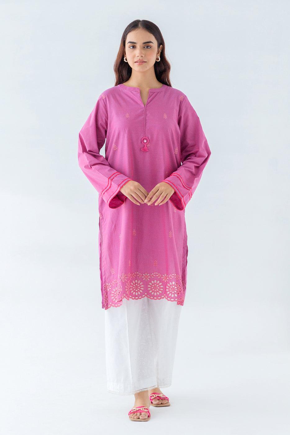 EMBROIDERED CHAMBERY SHIRT(PRET)