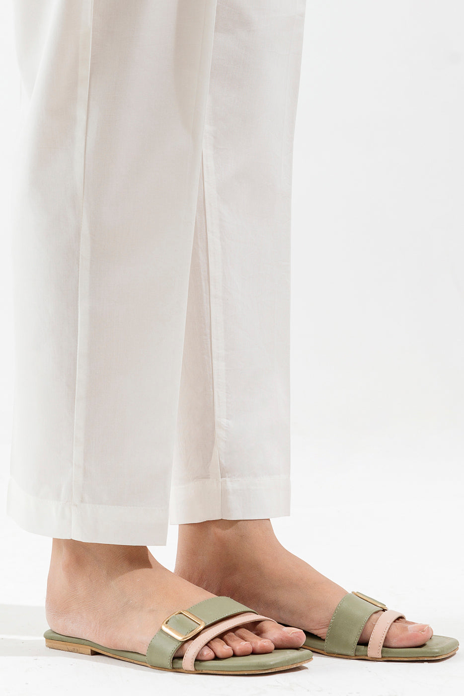 BASIC STRAIGHT PANTS