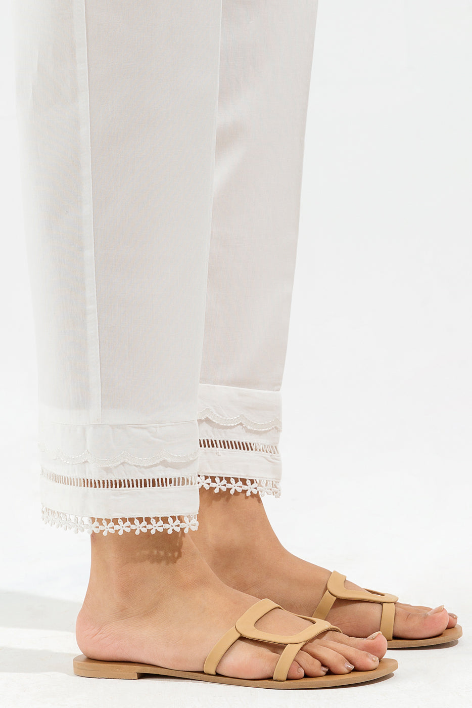 BASIC STRAIGHT PANTS