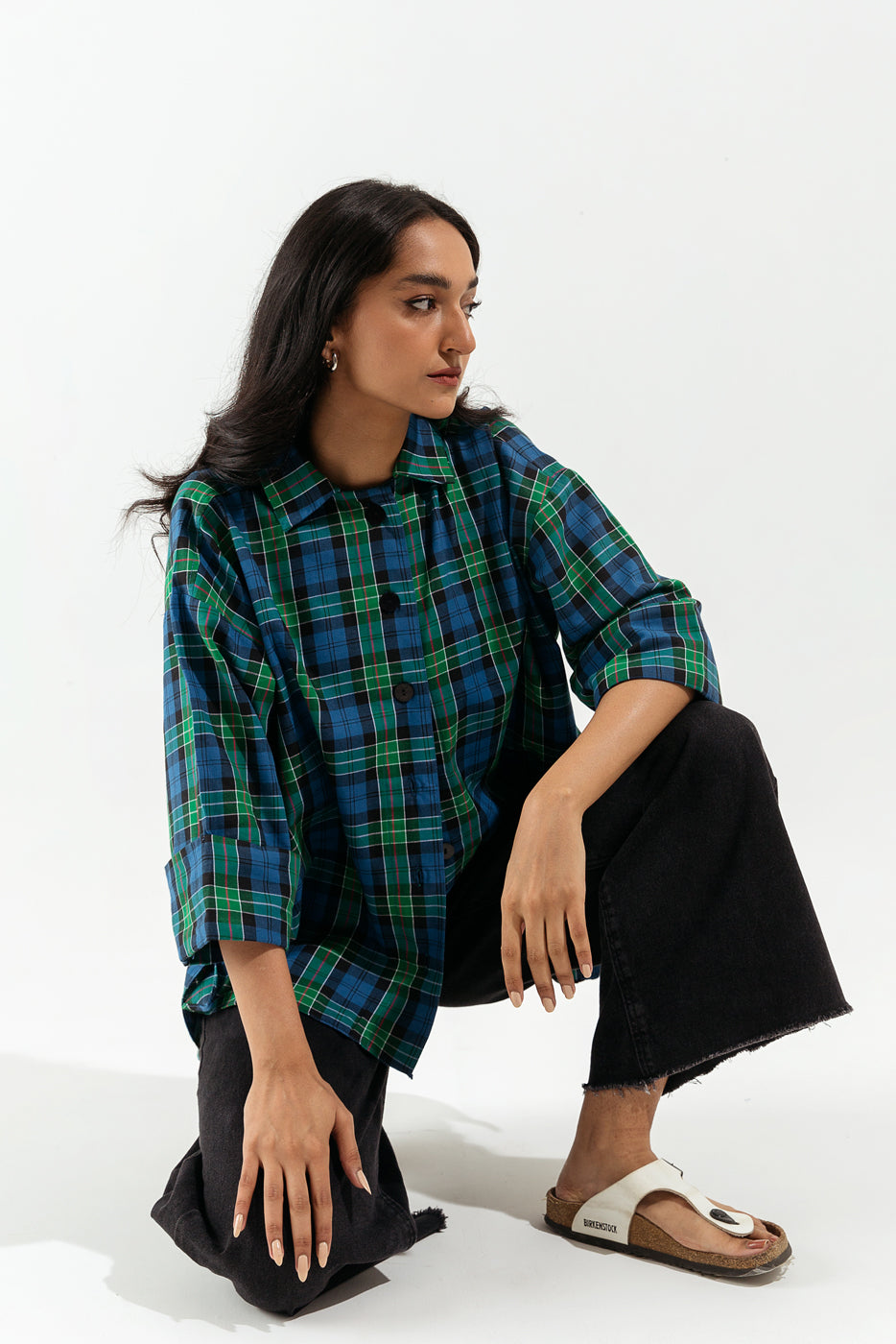 CHECKERED BUTTON DOWN SHIRT