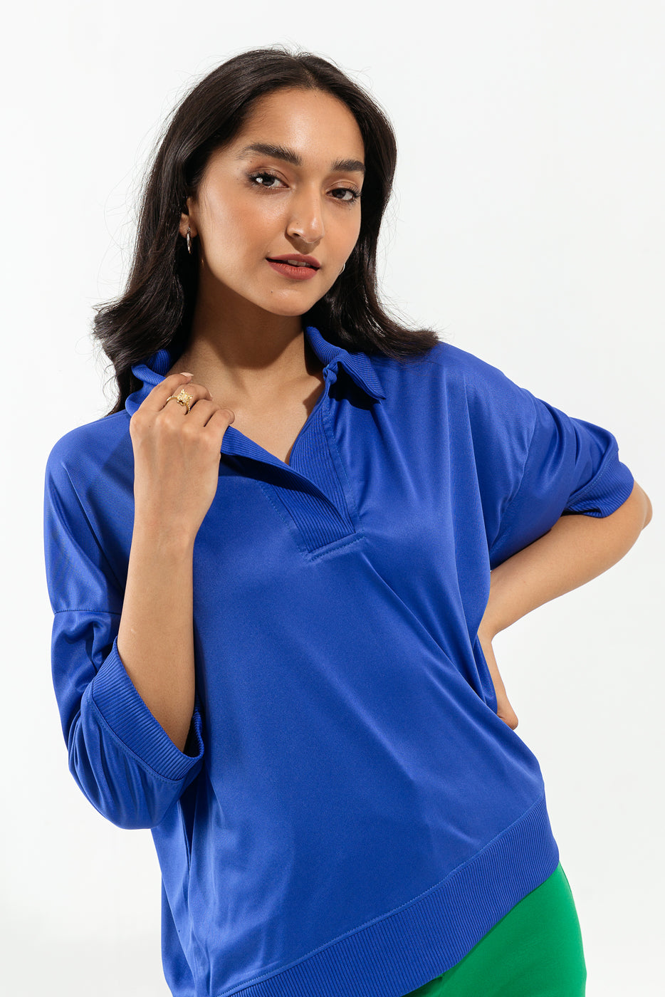 BLUE KNIT COLLARED SHIRT
