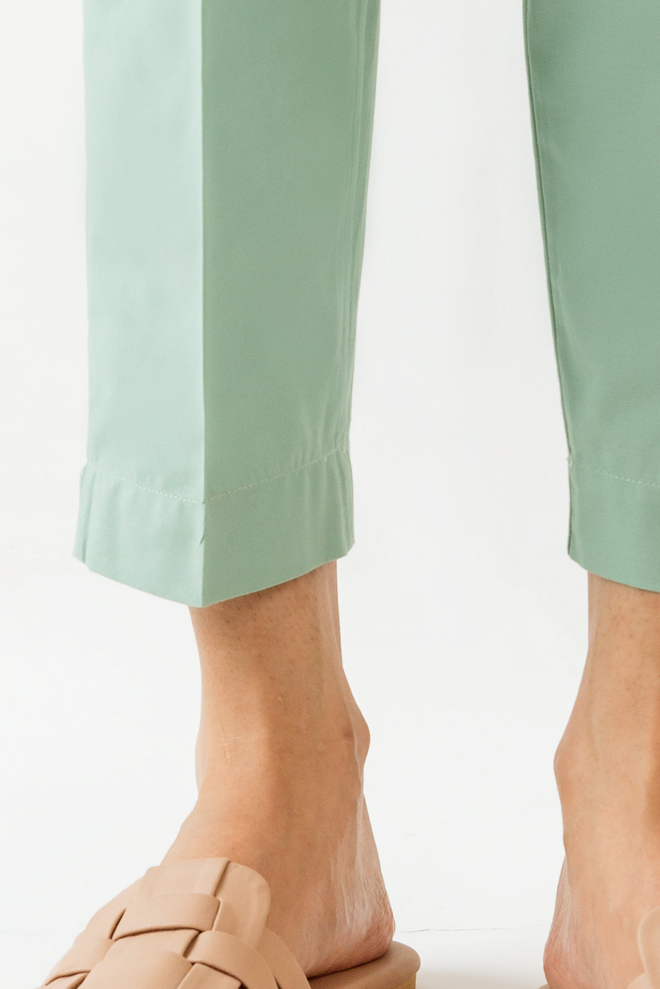 BASIC STRAIGHT PANTS