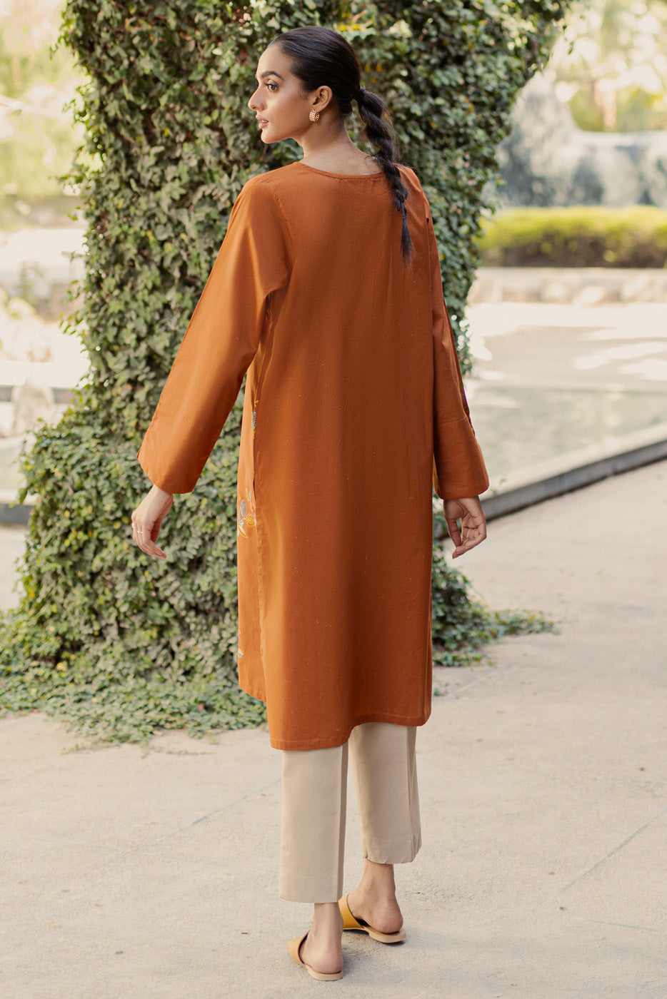 EMBROIDERED MULTI NEPS SHIRT(PRET)