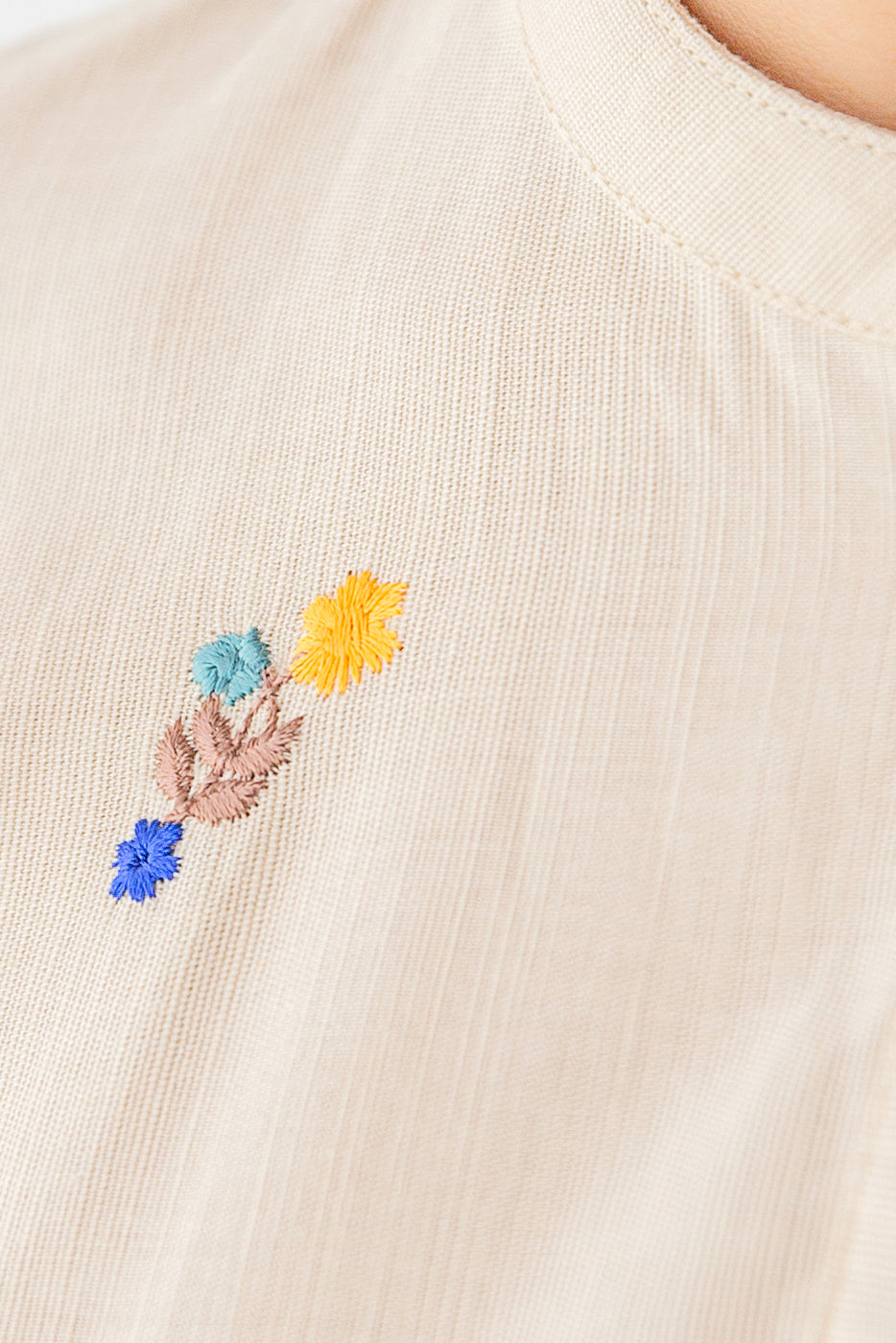 EMBROIDERED SLUB KHADDAR SHIRT (PRET)