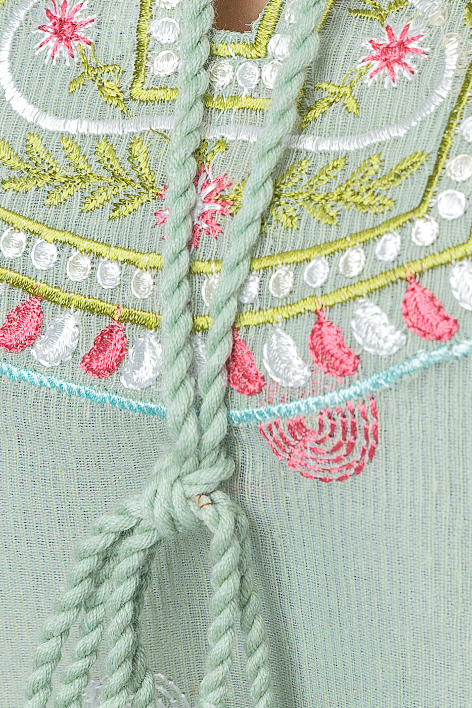 2 PIECE EMBROIDERED KARANDI SUIT (LUXURY PRET)