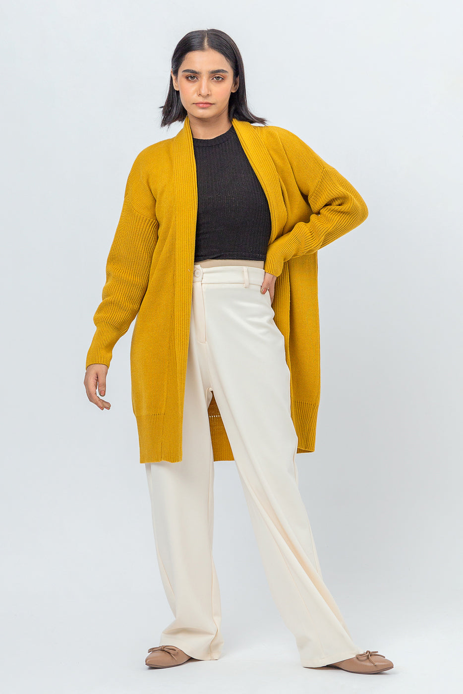 KNITTED SHRUG