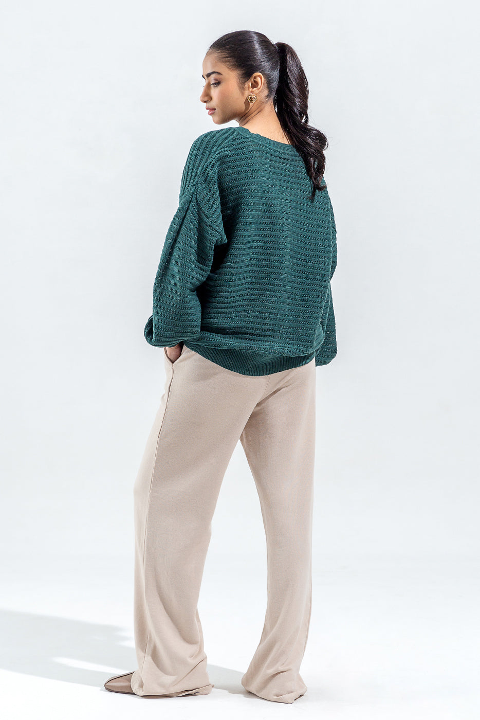 KNITTED CREW NECK CARDIGAN