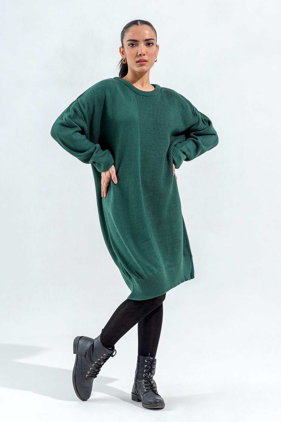 KNITTED KNEE LENGTH DRESS