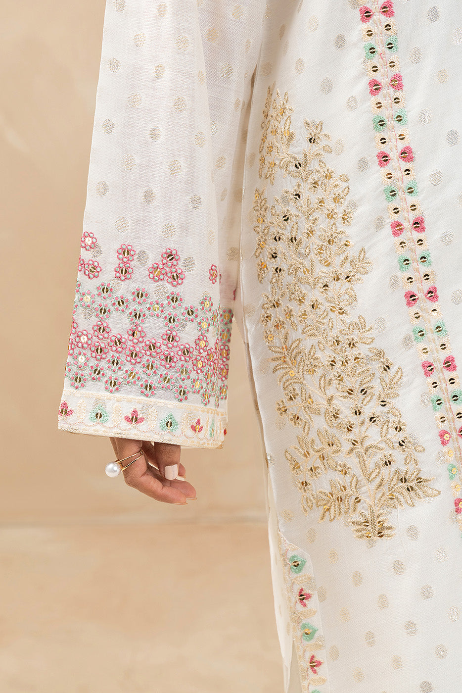 2 PIECE EMBROIDERED FANCY BADLA SUIT (LUXURY-PRET)