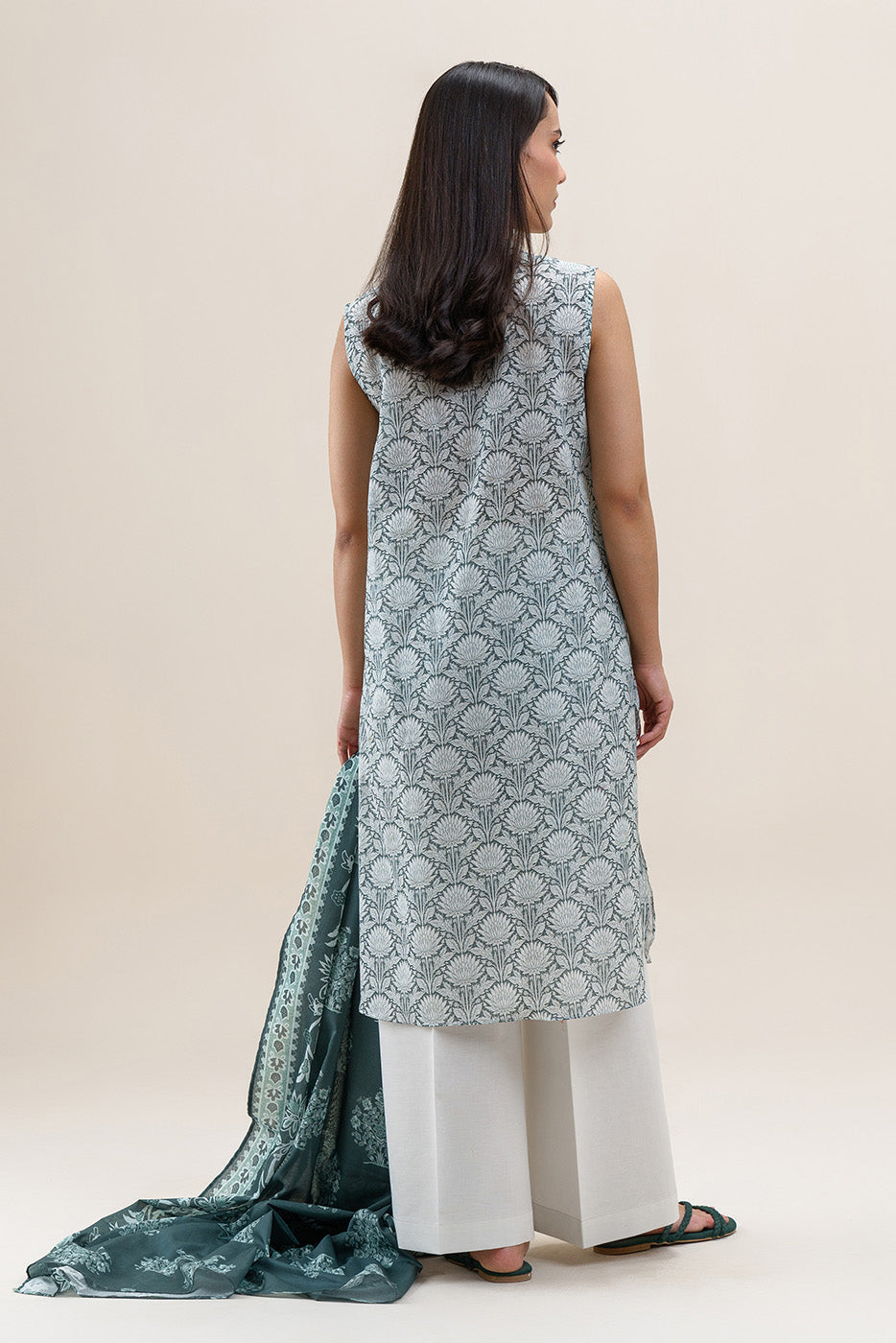 2 PIECE PRINTED LAWN SUIT-VIRIDIAN DEW (UNSTITCHED)