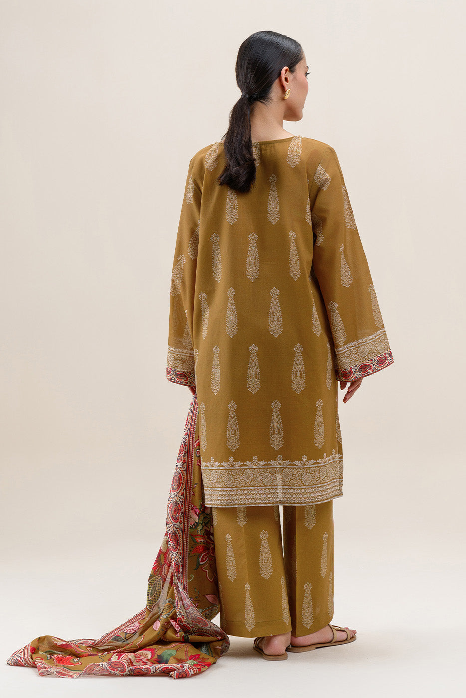 3 PIECE PRINTED LAWN SUIT-MUSTARD ORCHID (UNSTITCHED)