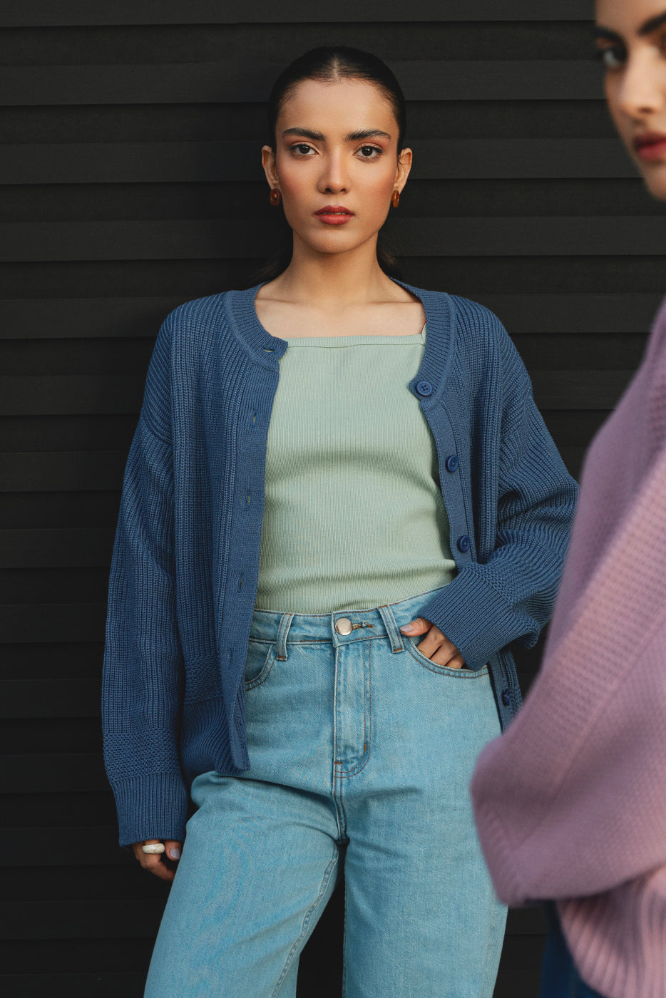 KNITTED CREW NECK CARDIGAN