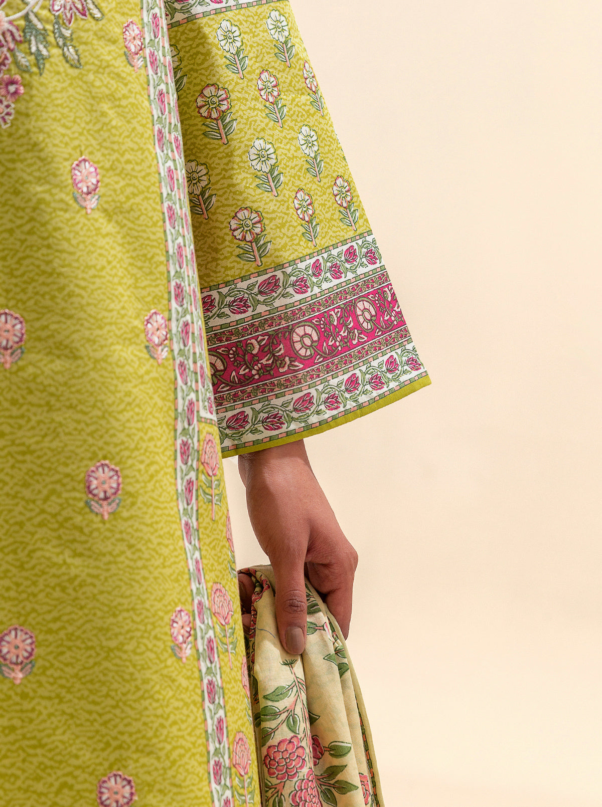 3 PIECE EMBROIDERED LAWN SUIT-APPLE CINNAMON BT-MORBAGH SU_24