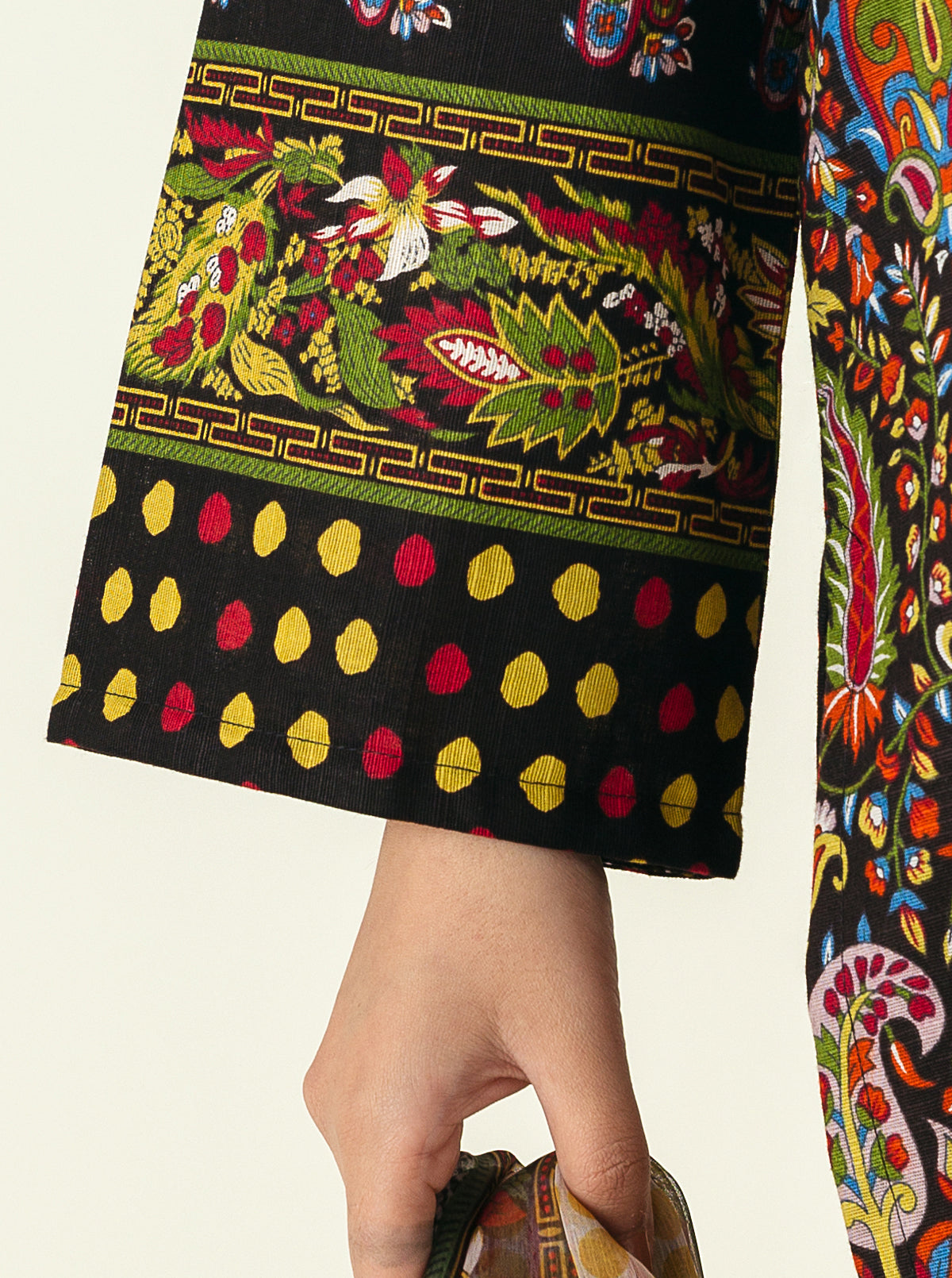 3 PIECE - PRINTED KHADDAR SUIT - DAHLIA MORBAGH WN_22