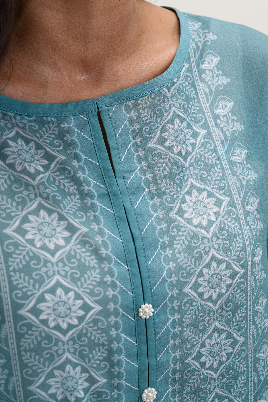 3 PIECE PRINTED LAWN SUIT-BLUE FOLIAGE (UNSTITCHED)