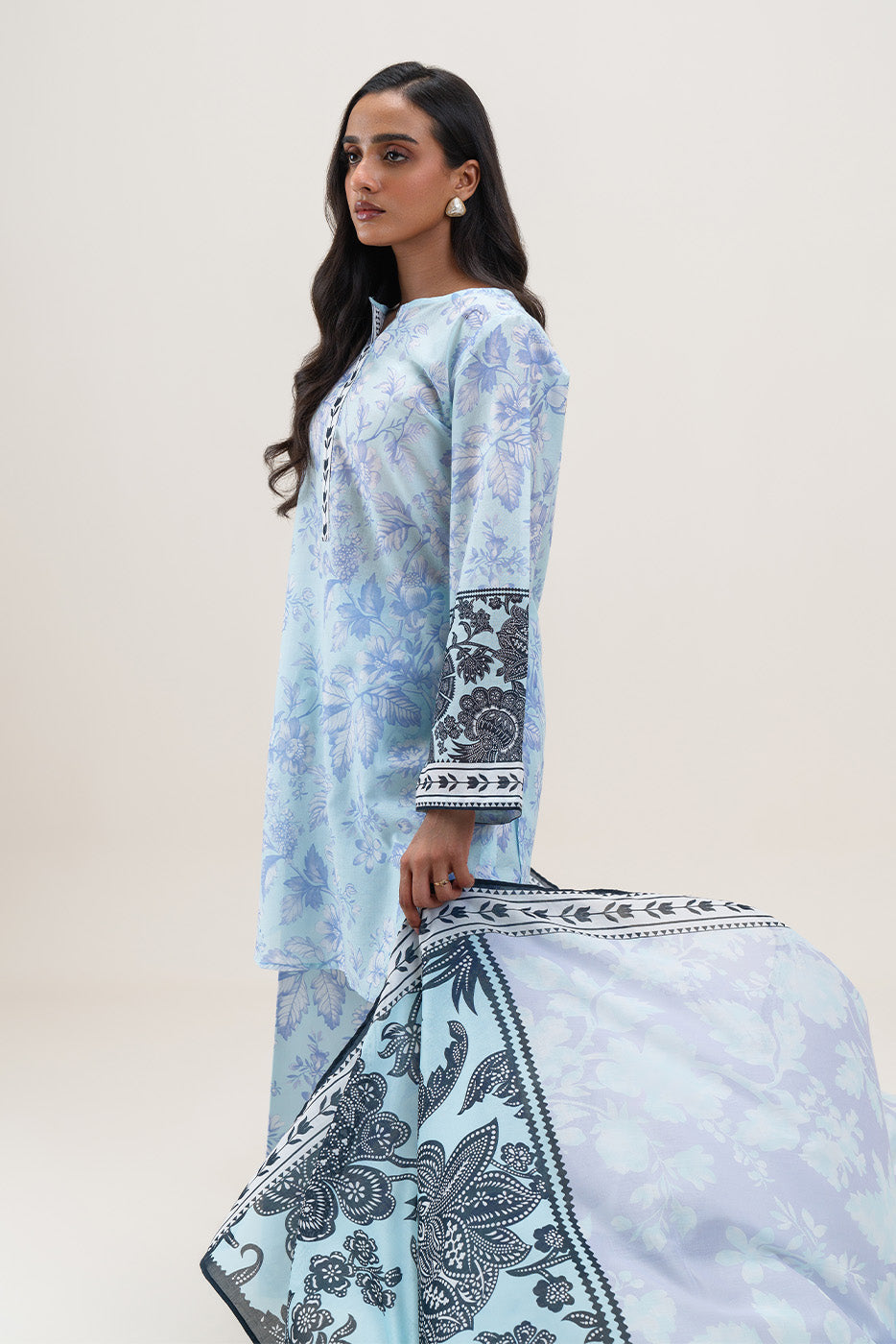 3 PIECE PRINTED LAWN SUIT-AQUATIC ANGEL (UNSTITCHED)