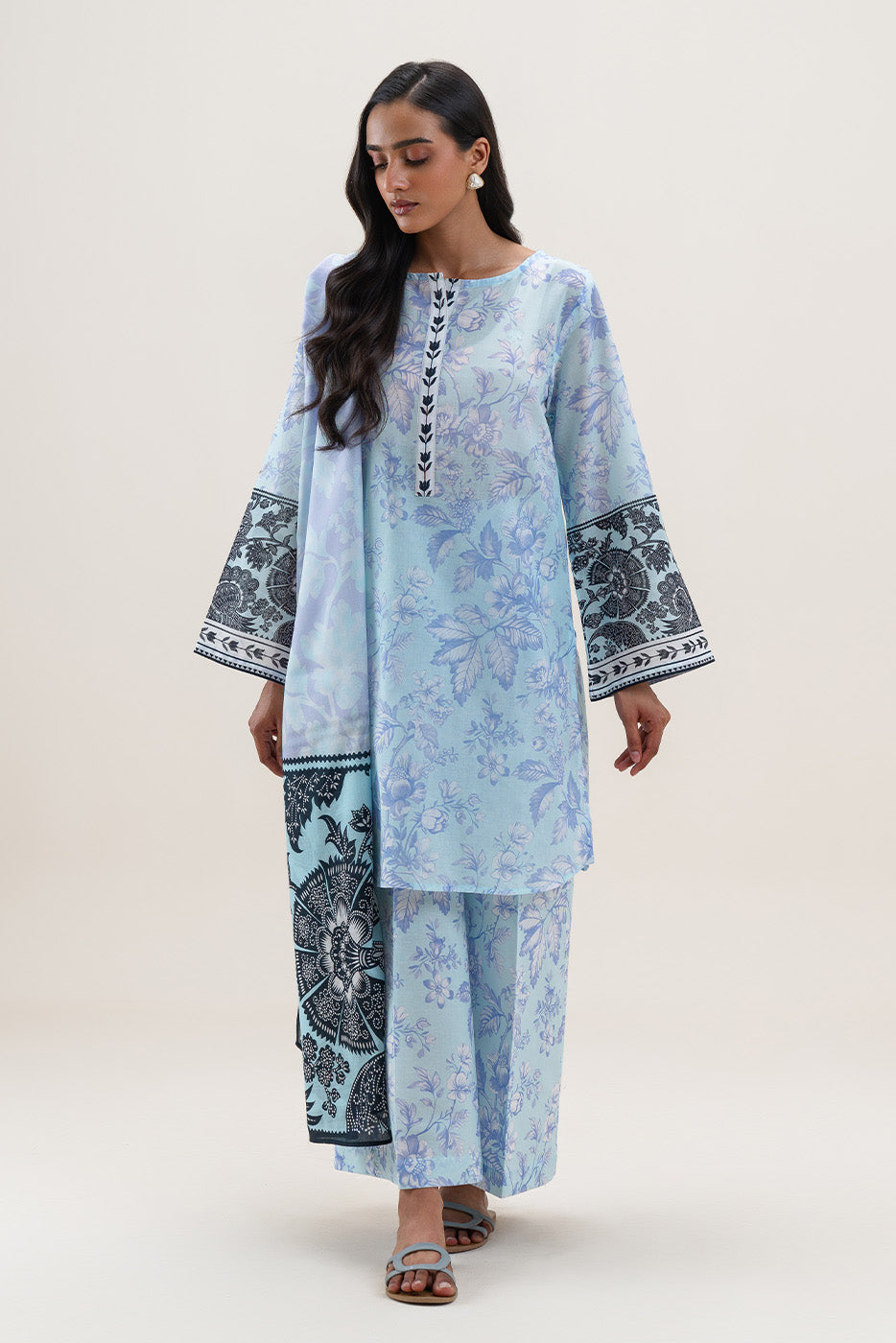 3 PIECE PRINTED LAWN SUIT-AQUATIC ANGEL (UNSTITCHED)