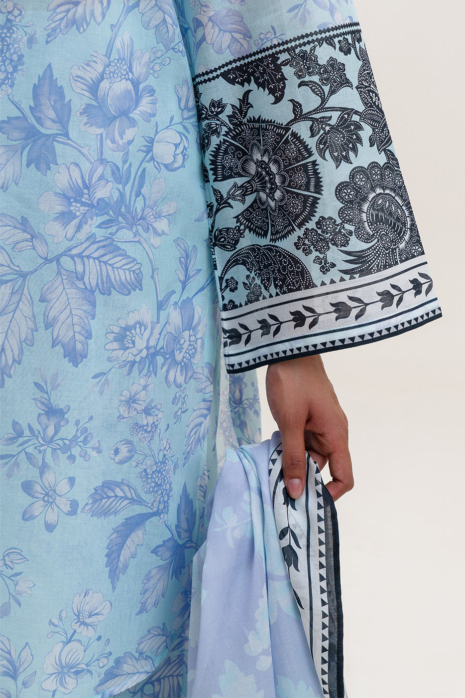 3 PIECE PRINTED LAWN SUIT-AQUATIC ANGEL (UNSTITCHED)