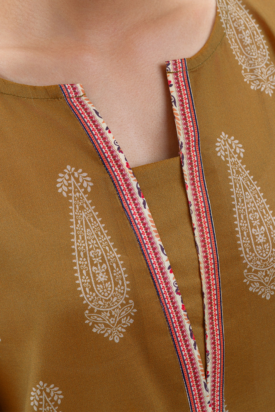 3 PIECE PRINTED LAWN SUIT-MUSTARD ORCHID (UNSTITCHED)