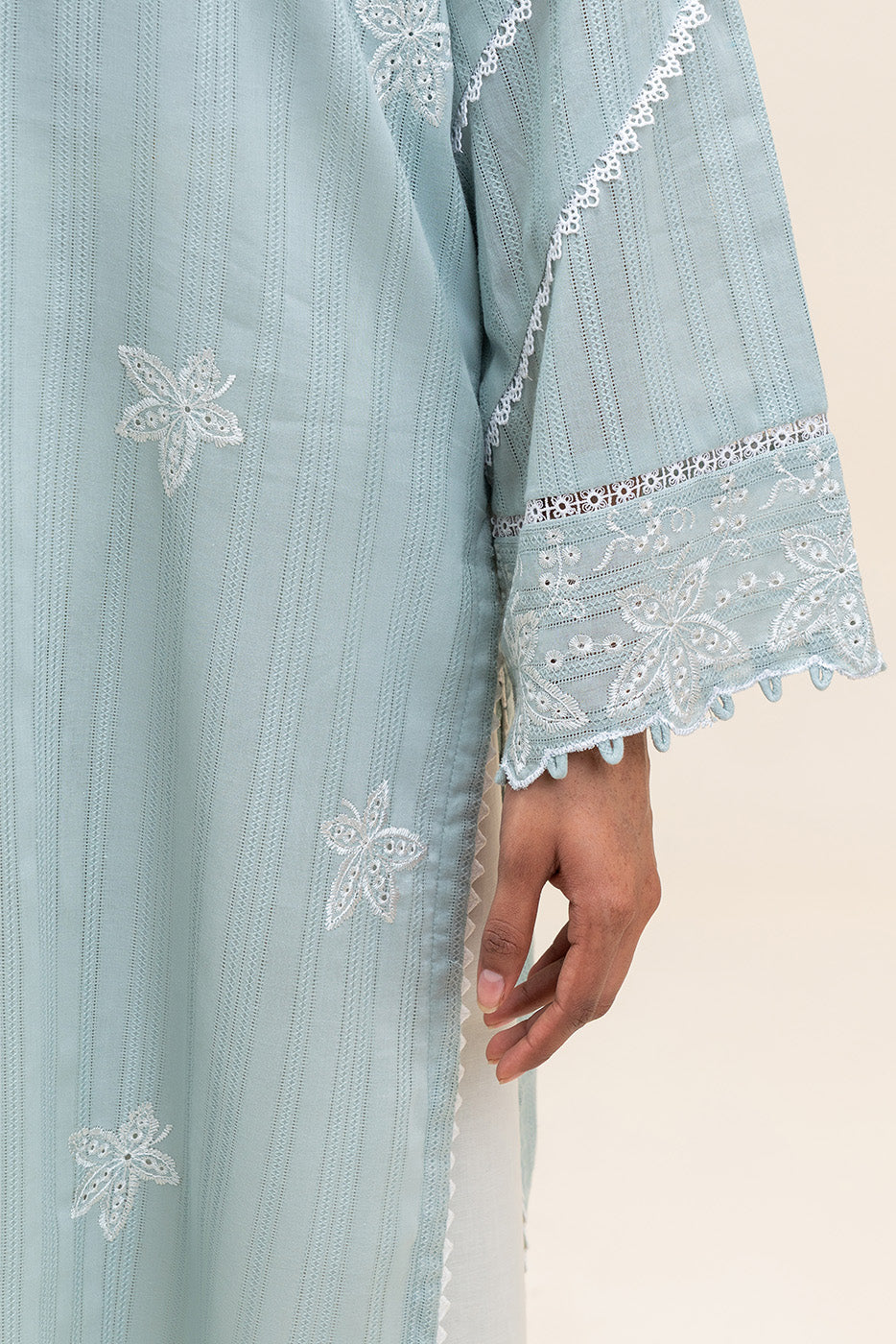 1 PIECE EMBROIDERED LENO KARRA SHIRT-AQUA LUSH (UNSTITCHED)