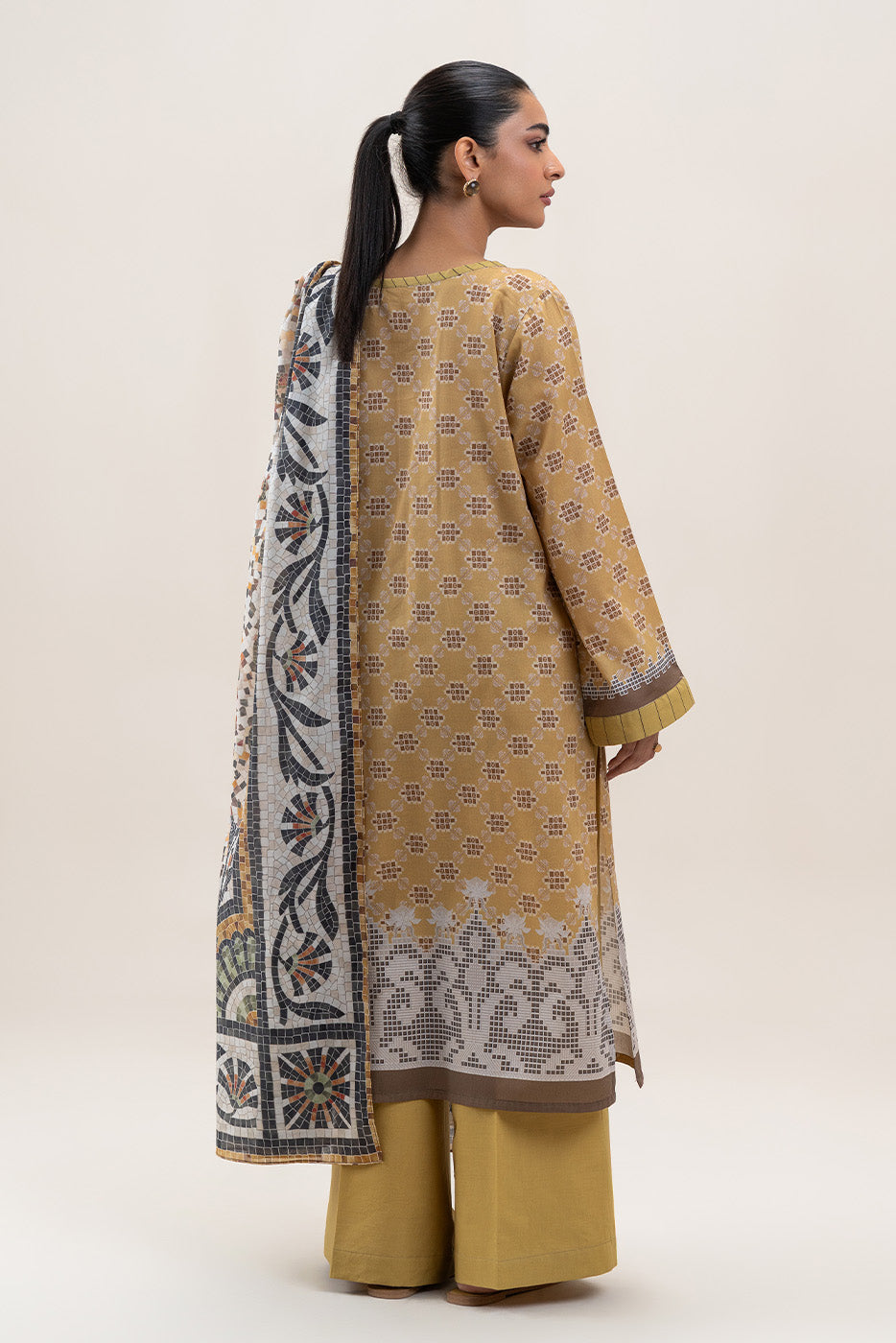 3 PIECE PRINTED LAWN SUIT-SUNMER MUSE (UNSTITCHED)