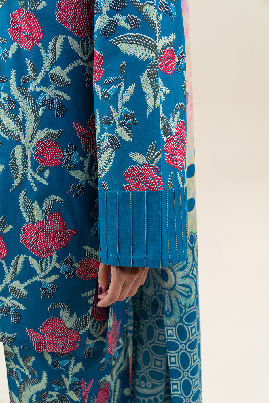 3 PIECE PRINTED LAWN SUIT-FLORAL WEAVE (UNSTITCHED)