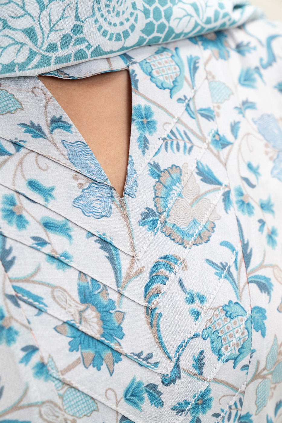 2 PIECE PRINTED LAWN SUIT-AQUATIC BLOOM (UNSTITCHED)