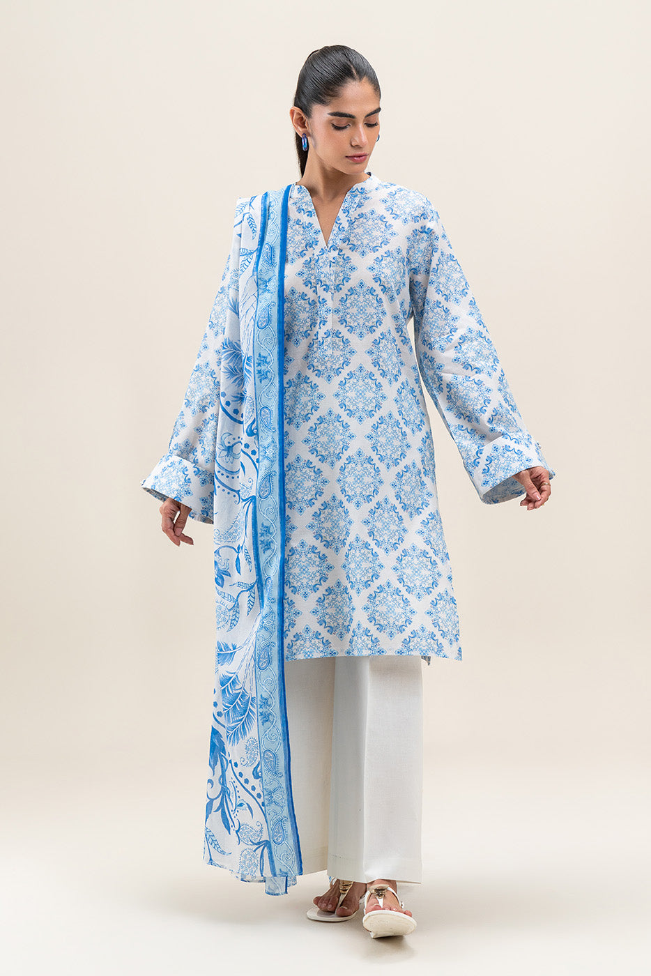 2 PIECE PRINTED LAWN LAWN SUIT-SLATE BLUE (UNSTITCHED)