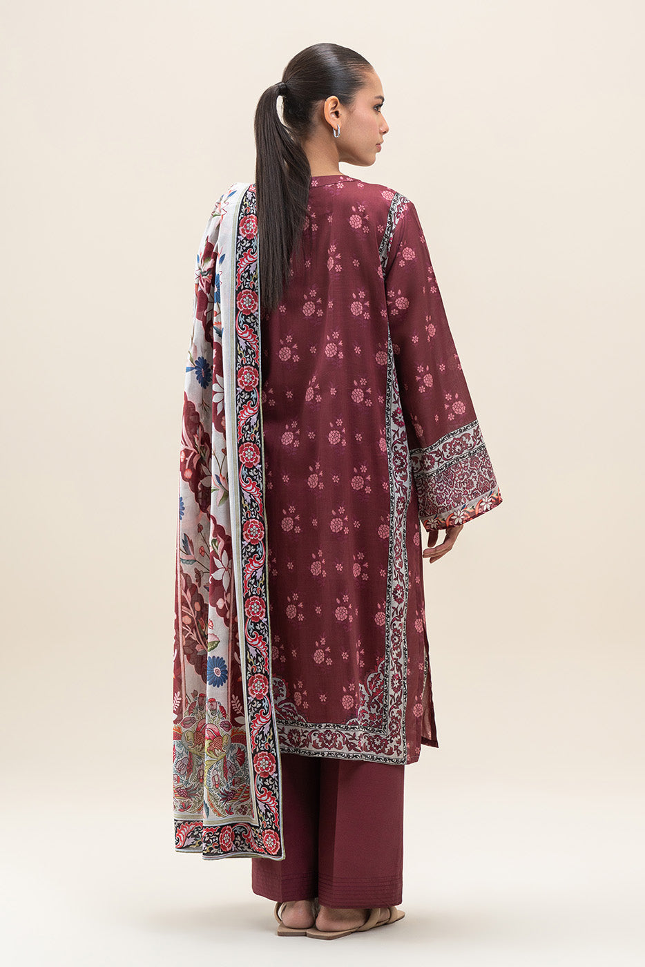 3 PIECE PRINTED LAWN SUIT-GARNET BLISS (UNSTITCHED)