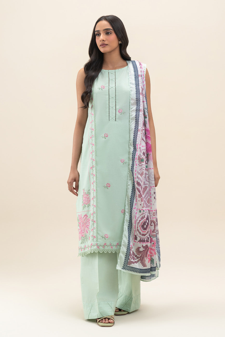 3 PIECE EMBROIDERED LAWN SUIT-WHISPER VEIL (UNSTITCHED)