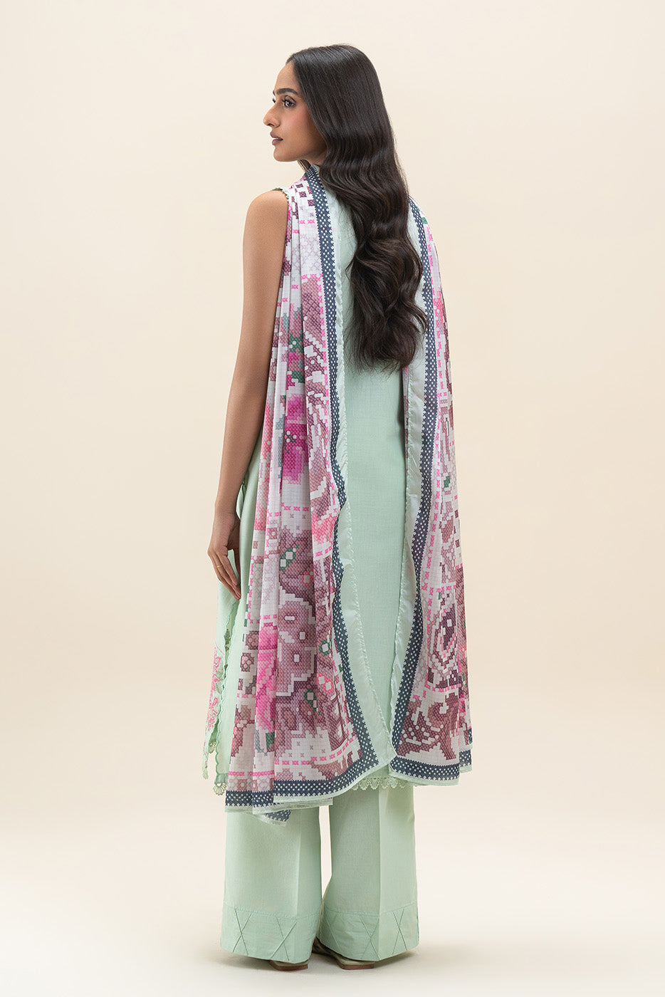 3 PIECE EMBROIDERED LAWN SUIT-WHISPER VEIL (UNSTITCHED)
