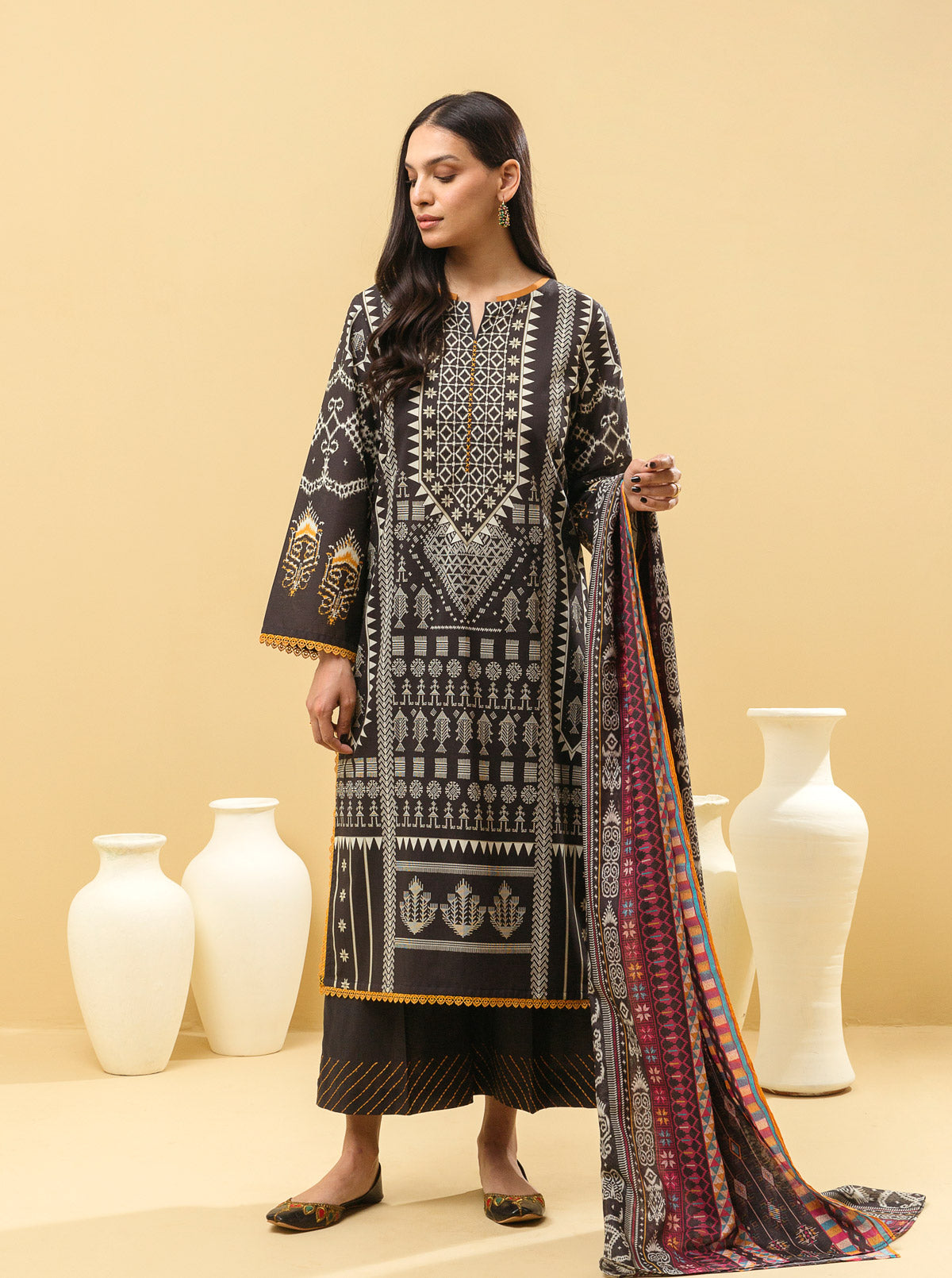 2 PIECE - PRINTED LAWN SUIT - VINTAGE ORNATE MORBAGH SU_22