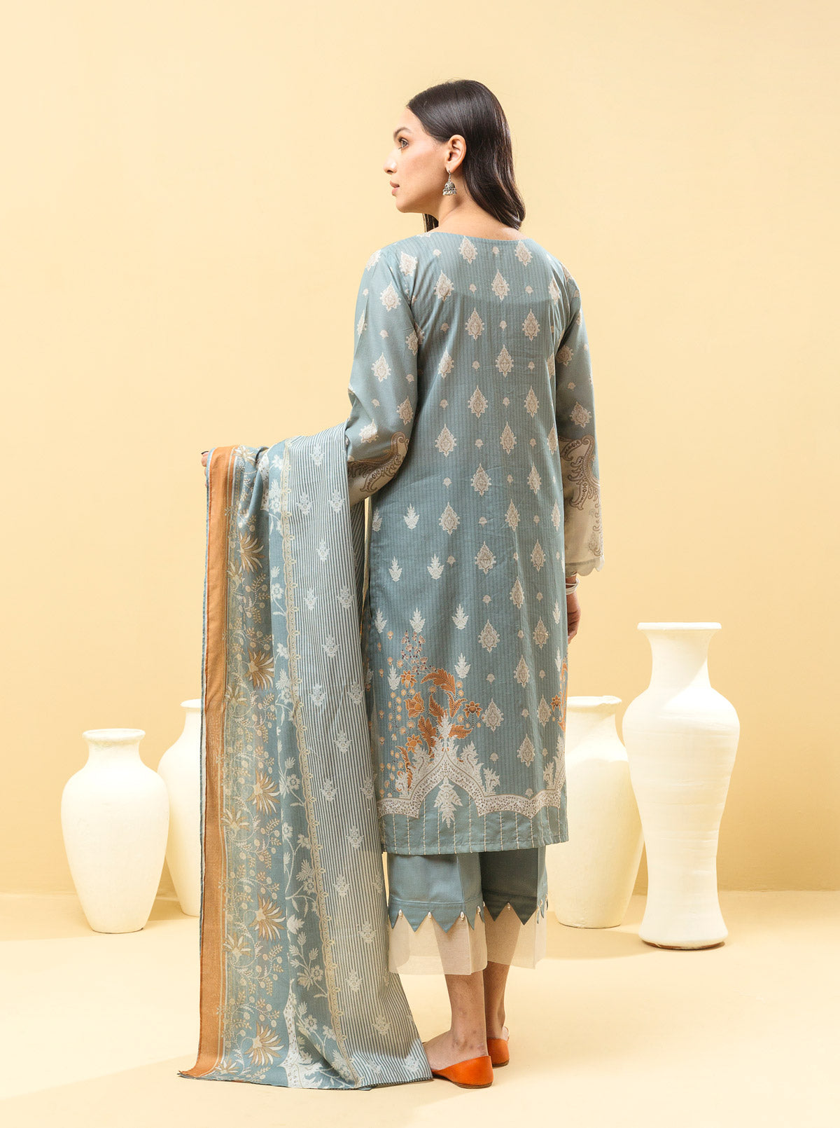 3 PIECE - EMBROIDERED LAWN SUIT - DELICATE DECO MORBAGH SU_22