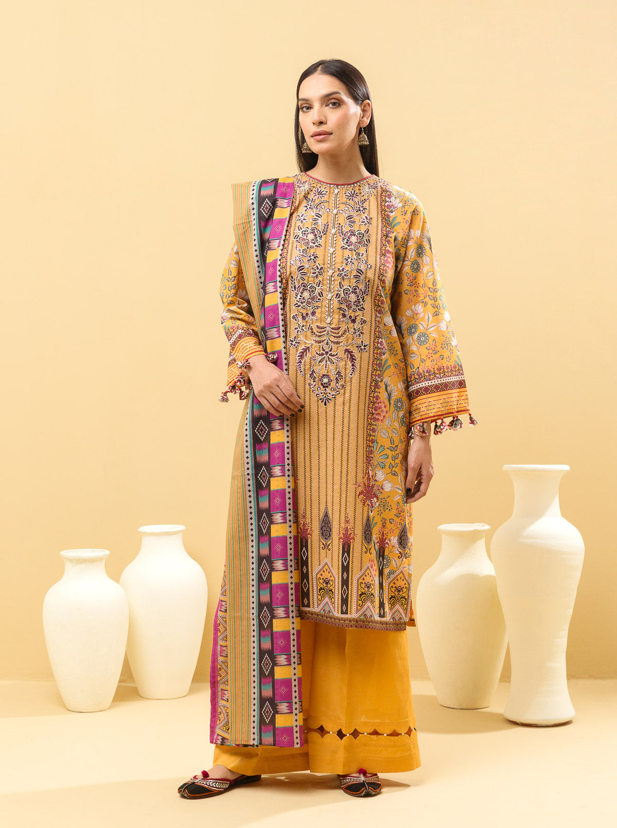 3 PIECE - EMBROIDERED LAWN SUIT - FLORAL VISTA MORBAGH SU_22