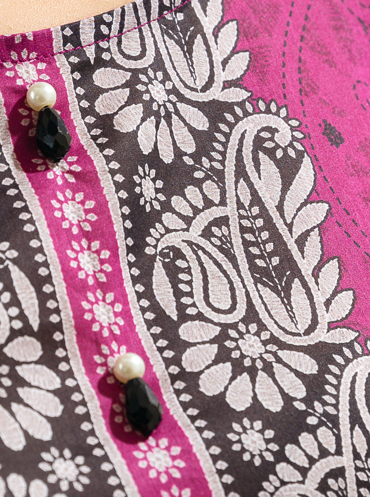 3 PIECE - PRINTED LAWN SUIT - DRAGON FRUIT DREAMS MORBAGH SU_23