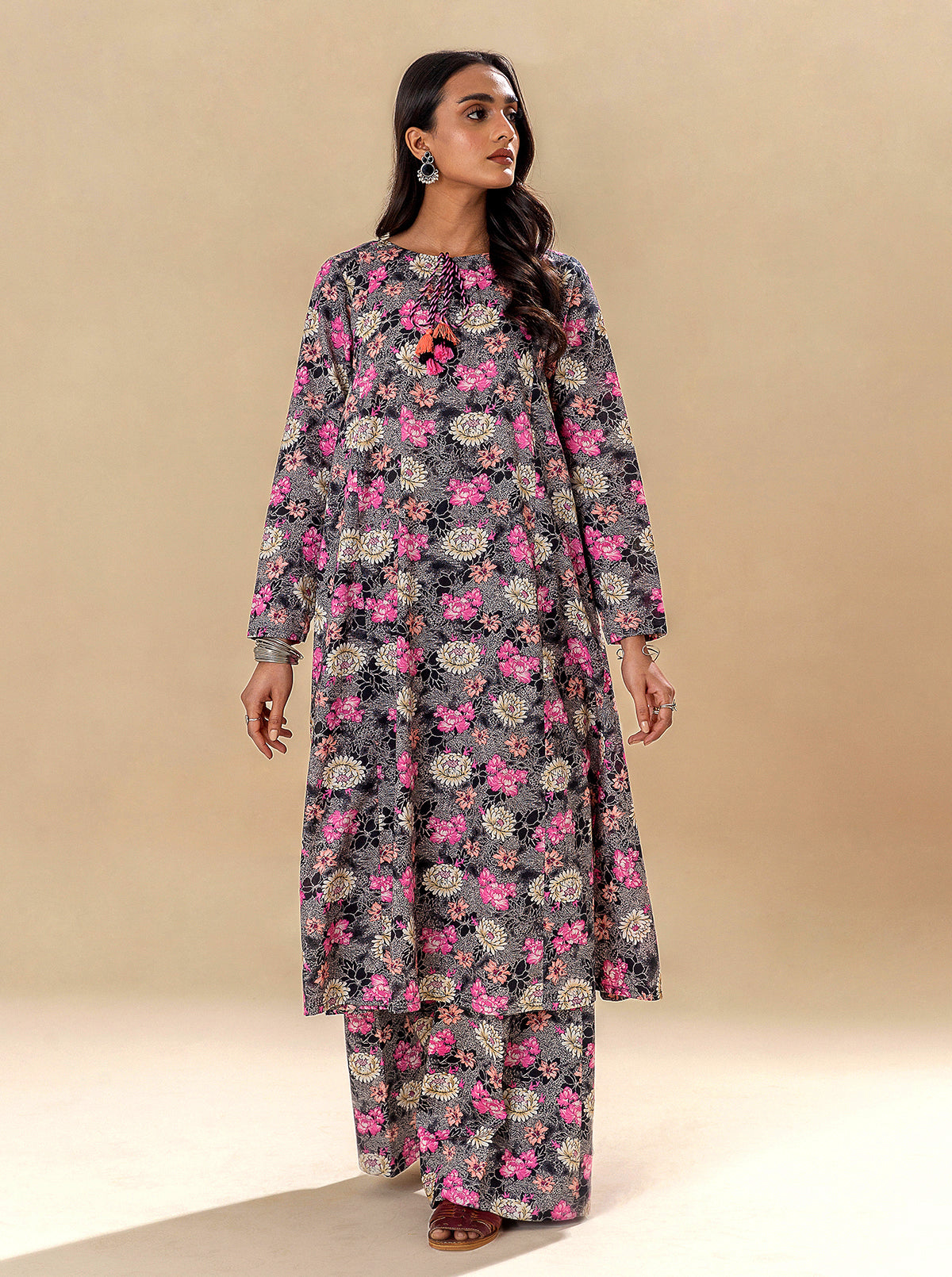 2 PIECE PRINTED LAWN SUIT-EBONY BLOOM BT-MORBAGH SU_24