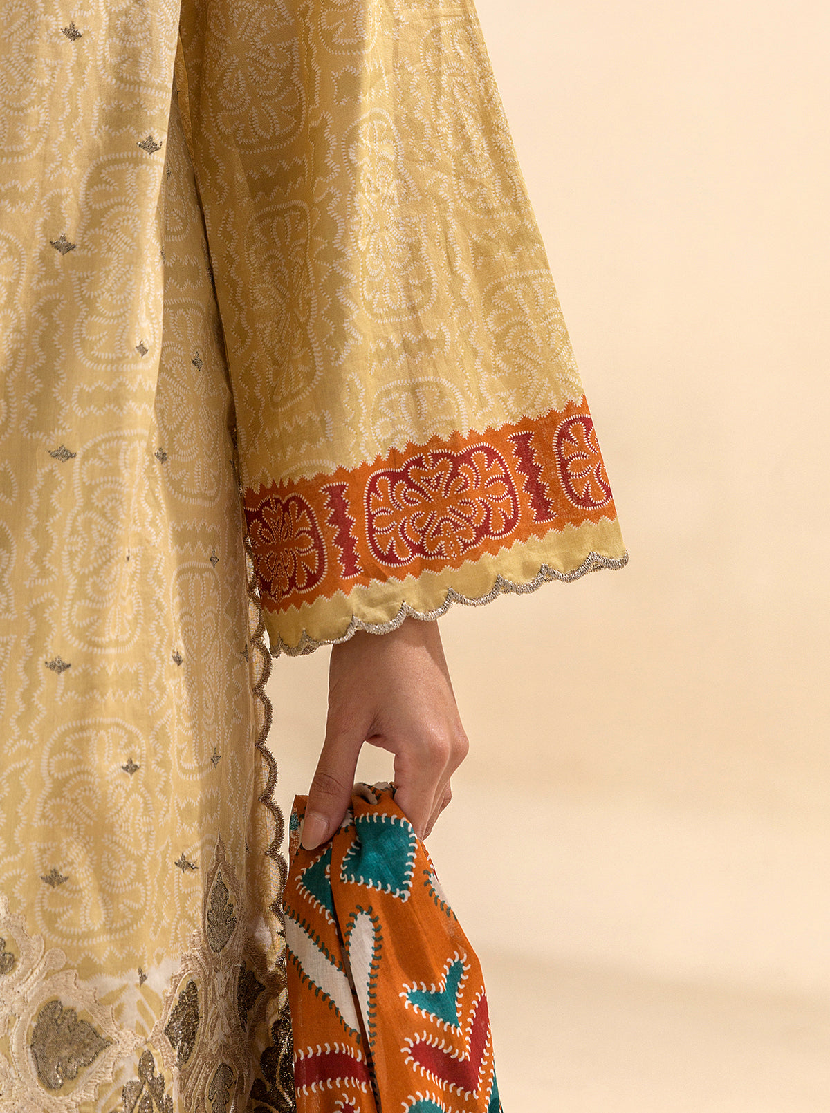 3 PIECE EMBROIDERED LAWN SUIT-OCHRE VOOM BT-MORBAGH SU_24