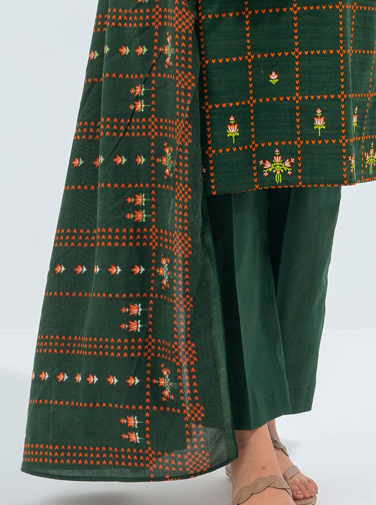 3 PIECE - PRINTED WITH SHAWL KHADDAR SUIT - VERDANT FIELDS MORBAGH WN_21