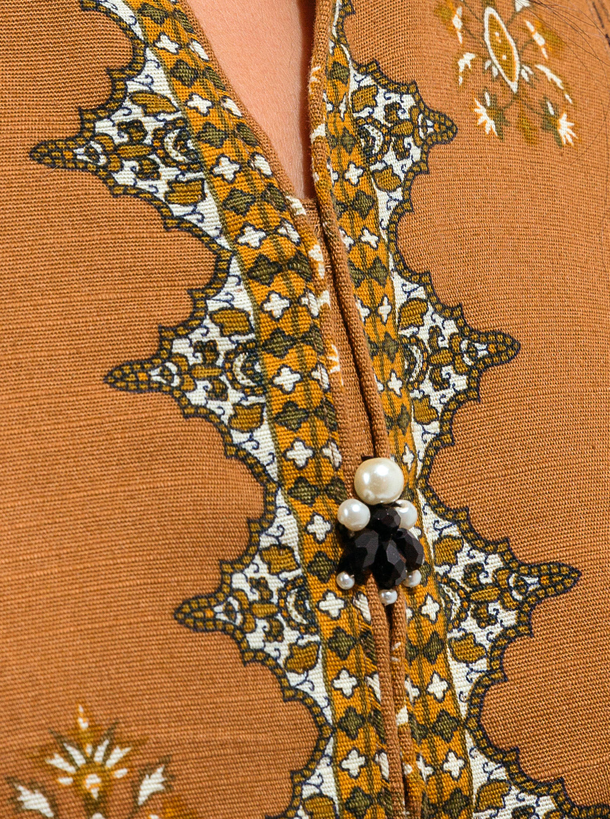 3 PIECE - PRINTED KHADDAR SUIT - MARIGOLD GLAZE MORBAGH WN_21