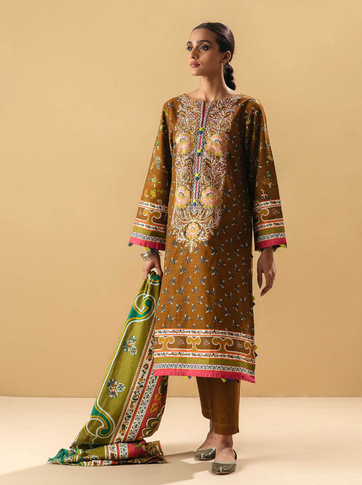 3 PIECE - EMBROIDERED KHADDAR SUIT - ARCADION MORBAGH WN_22