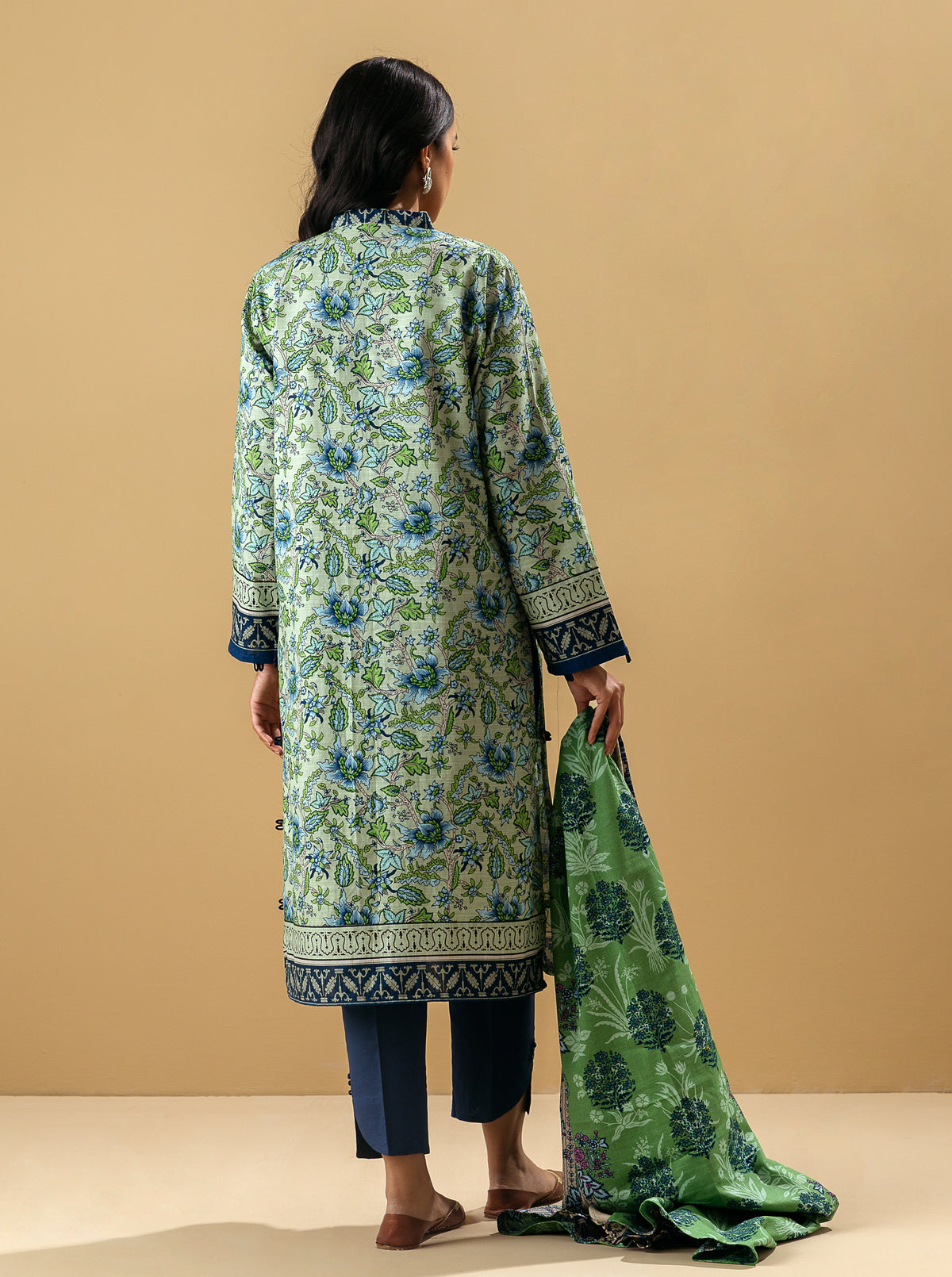3 PIECE - PRINTED KHADDAR SUIT - VERDANT BLOOM MORBAGH WN_22