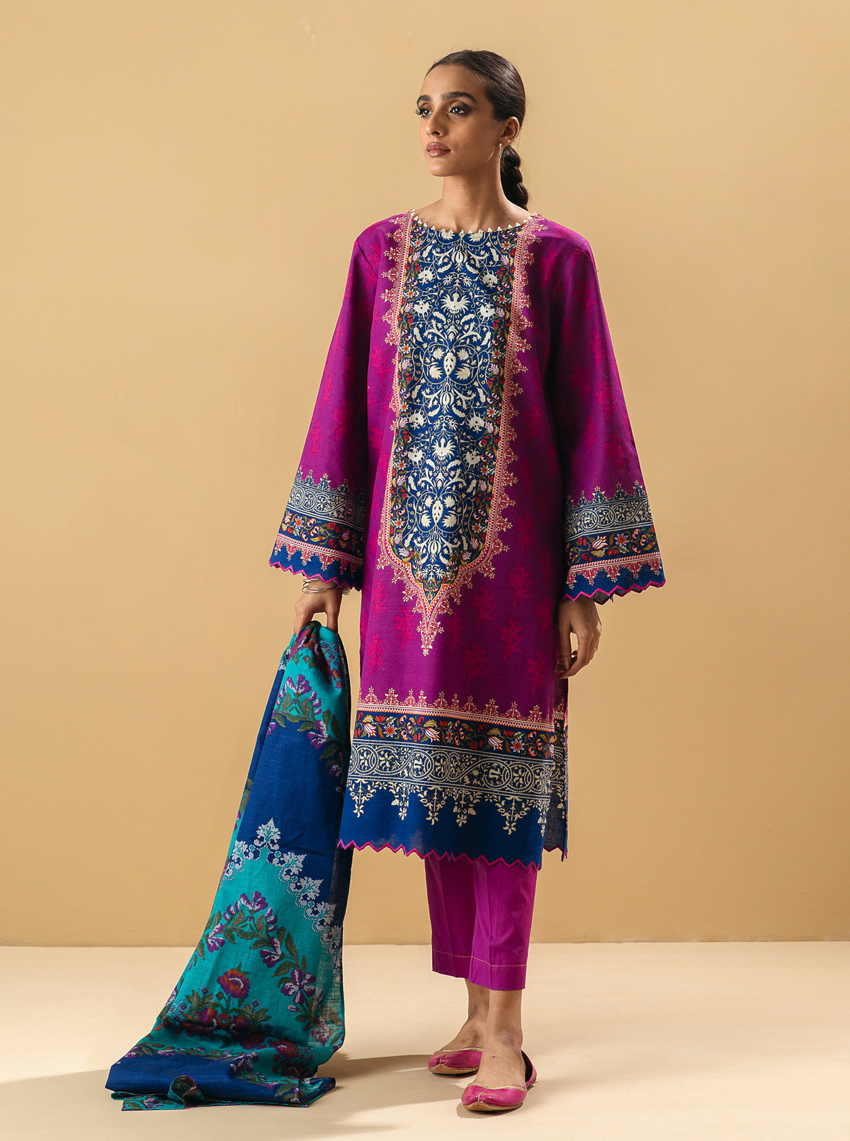 3 PIECE - PRINTED KHADDAR SUIT - FLOCAL GLOIY MORBAGH WN_22