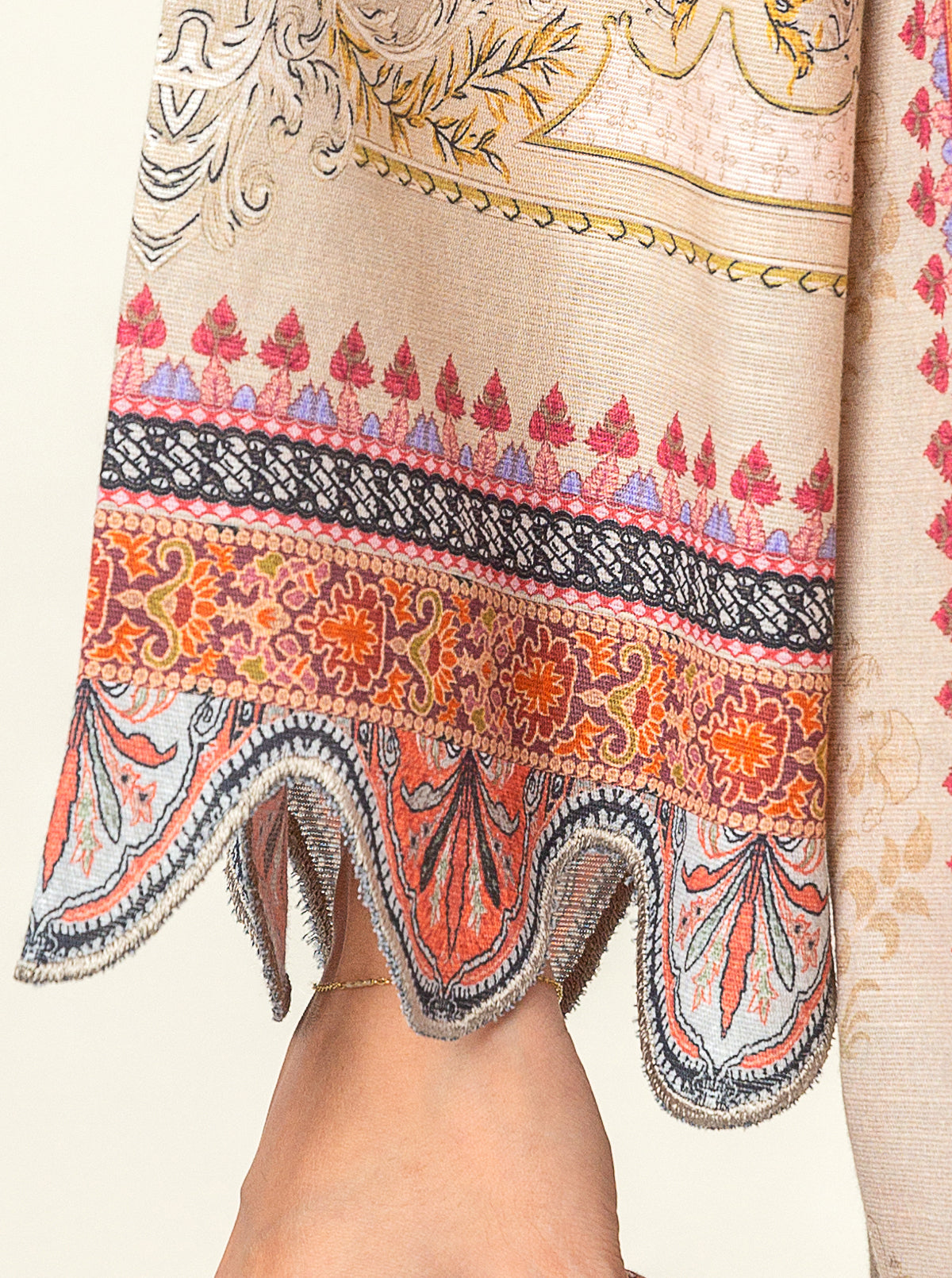 3 PIECE - EMBROIDERED KHADDAR SUIT - ELEGANT IVORY MORBAGH WN_23