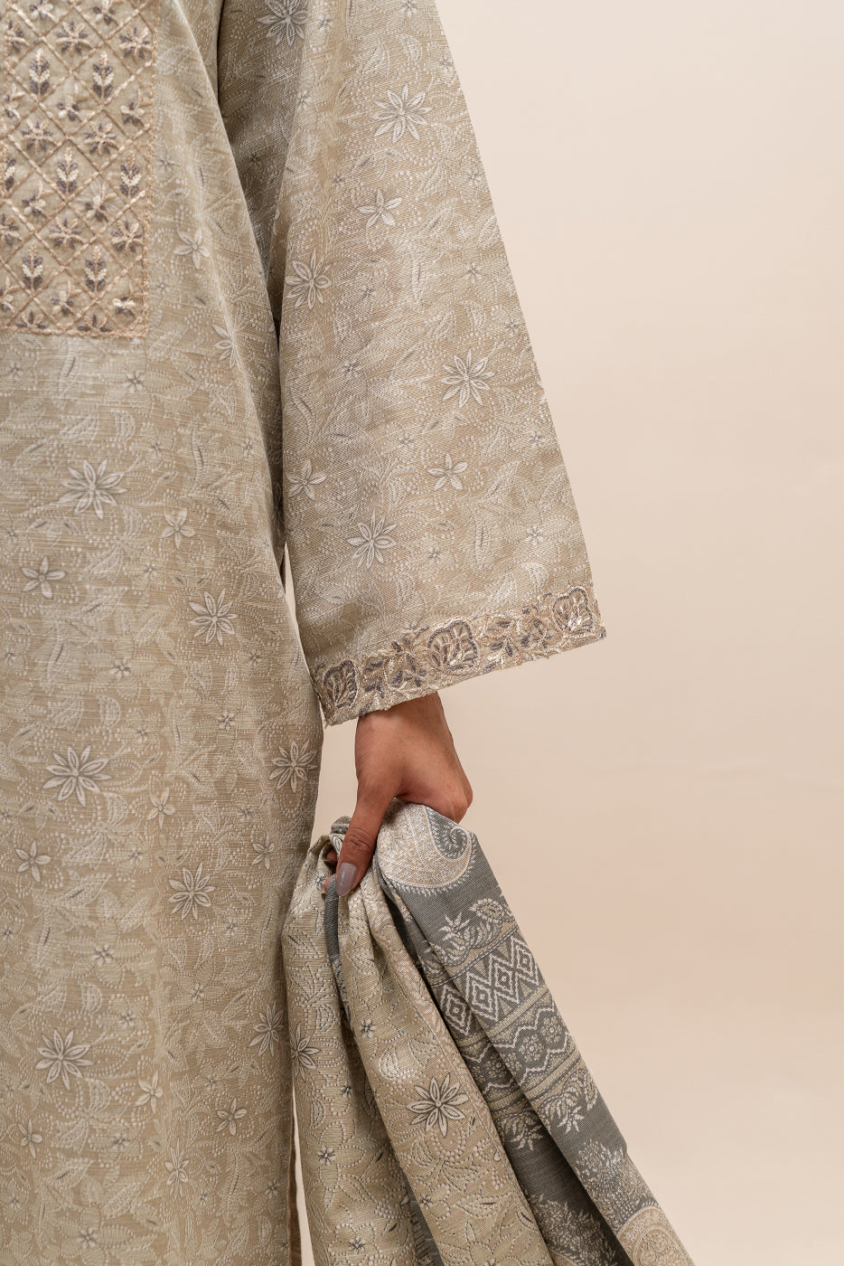 3 PIECE EMBROIDERED KHADDAR SUIT-WHISPERING BEIGE (UNSTITCHED)