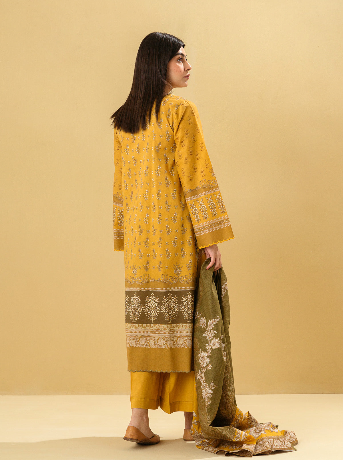 3 PIECE - EMBROIDERED LAWN SUIT - CLASSIC OCHRE MORBAGH SU_22